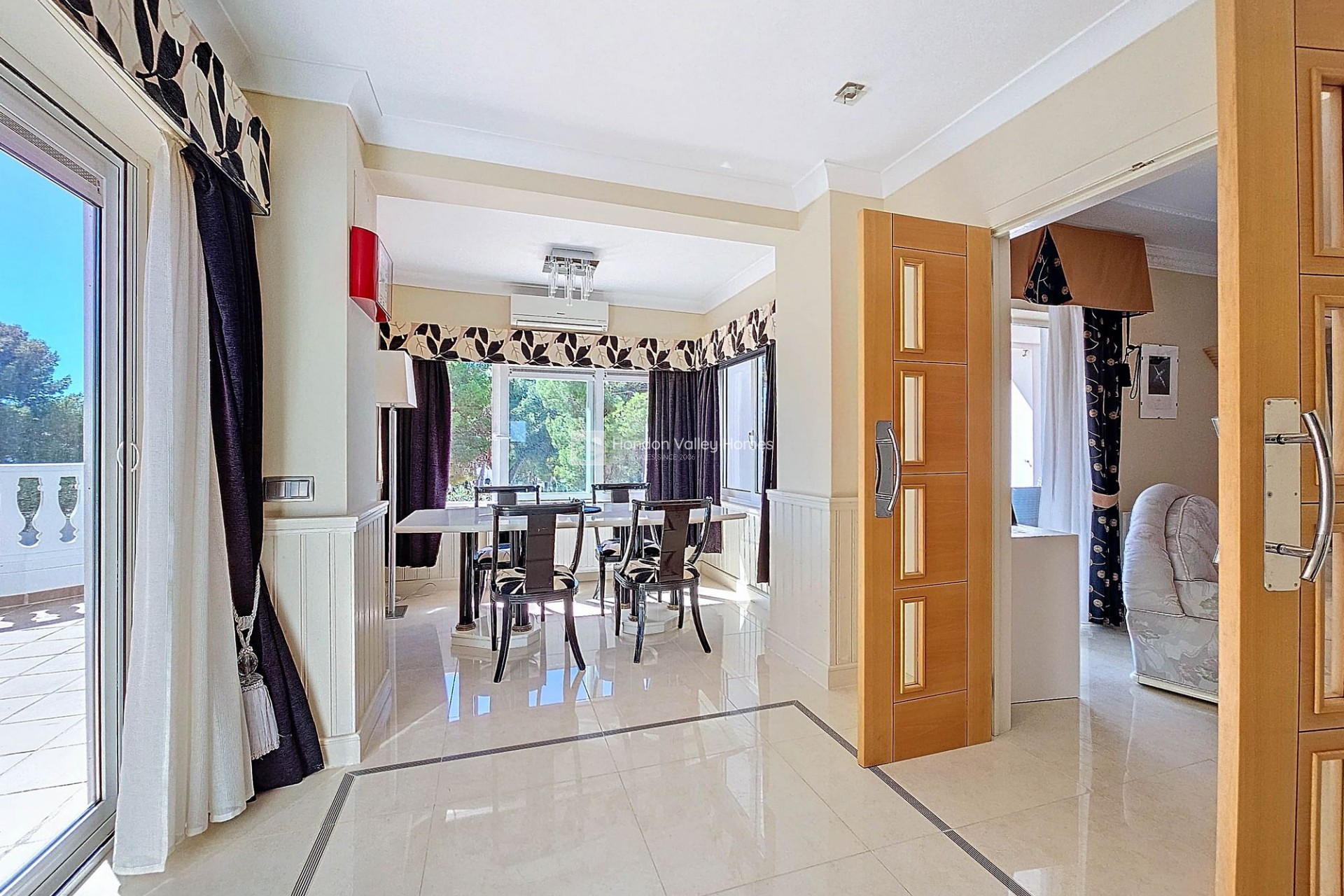 Resale - Villa - Benissa