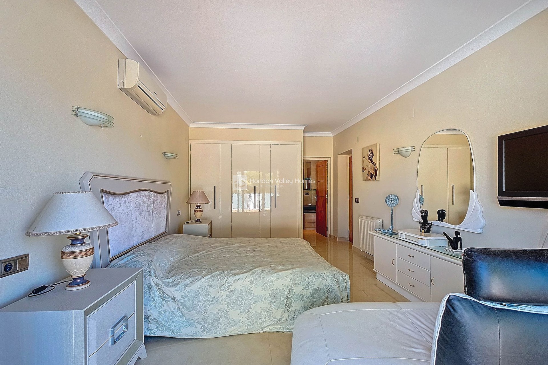 Resale - Villa - Benissa