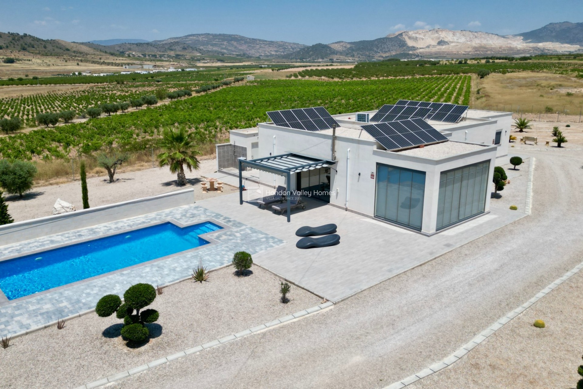Resale - Villa - Canada de la Lena