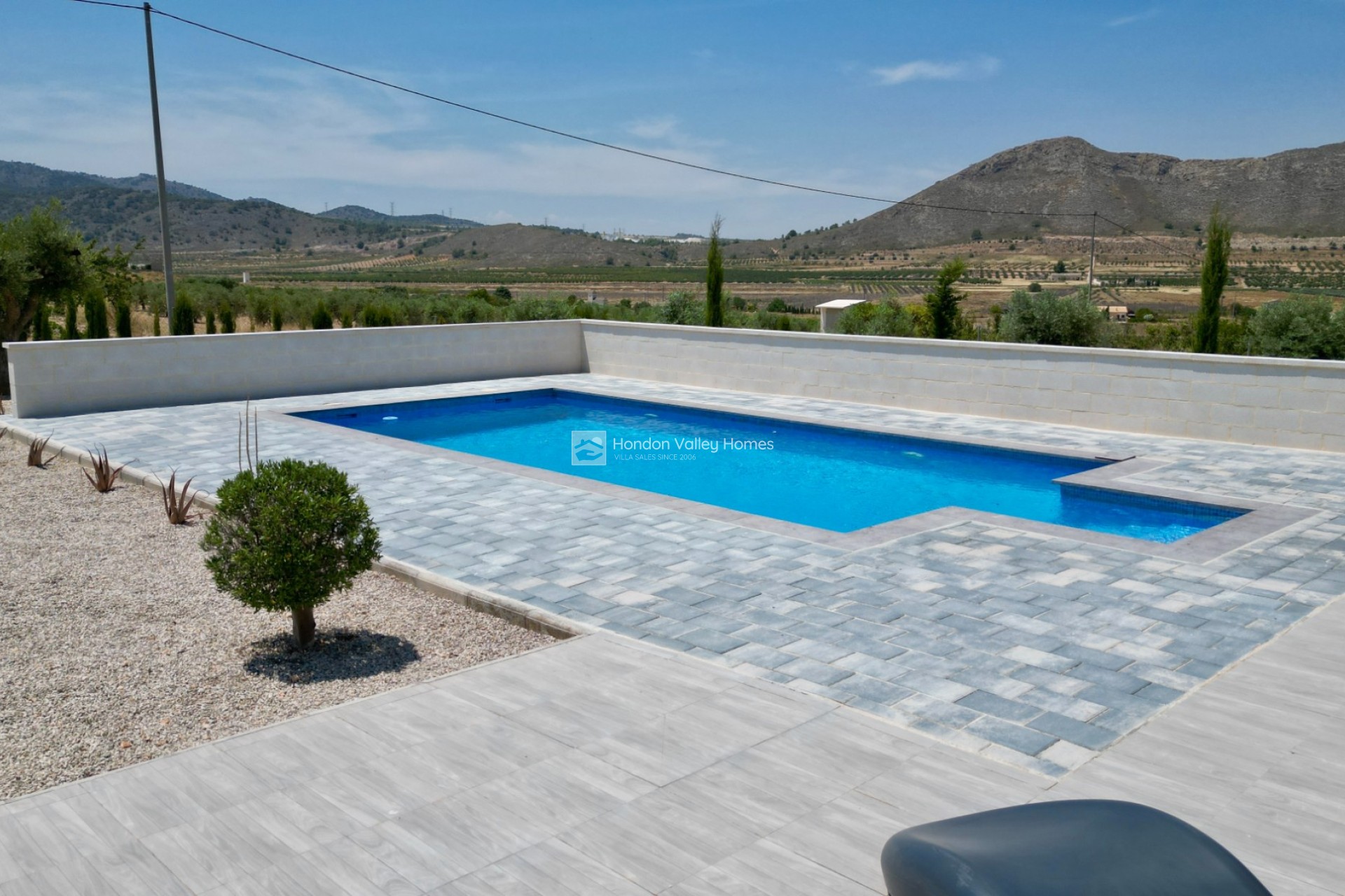 Resale - Villa - Canada de la Lena