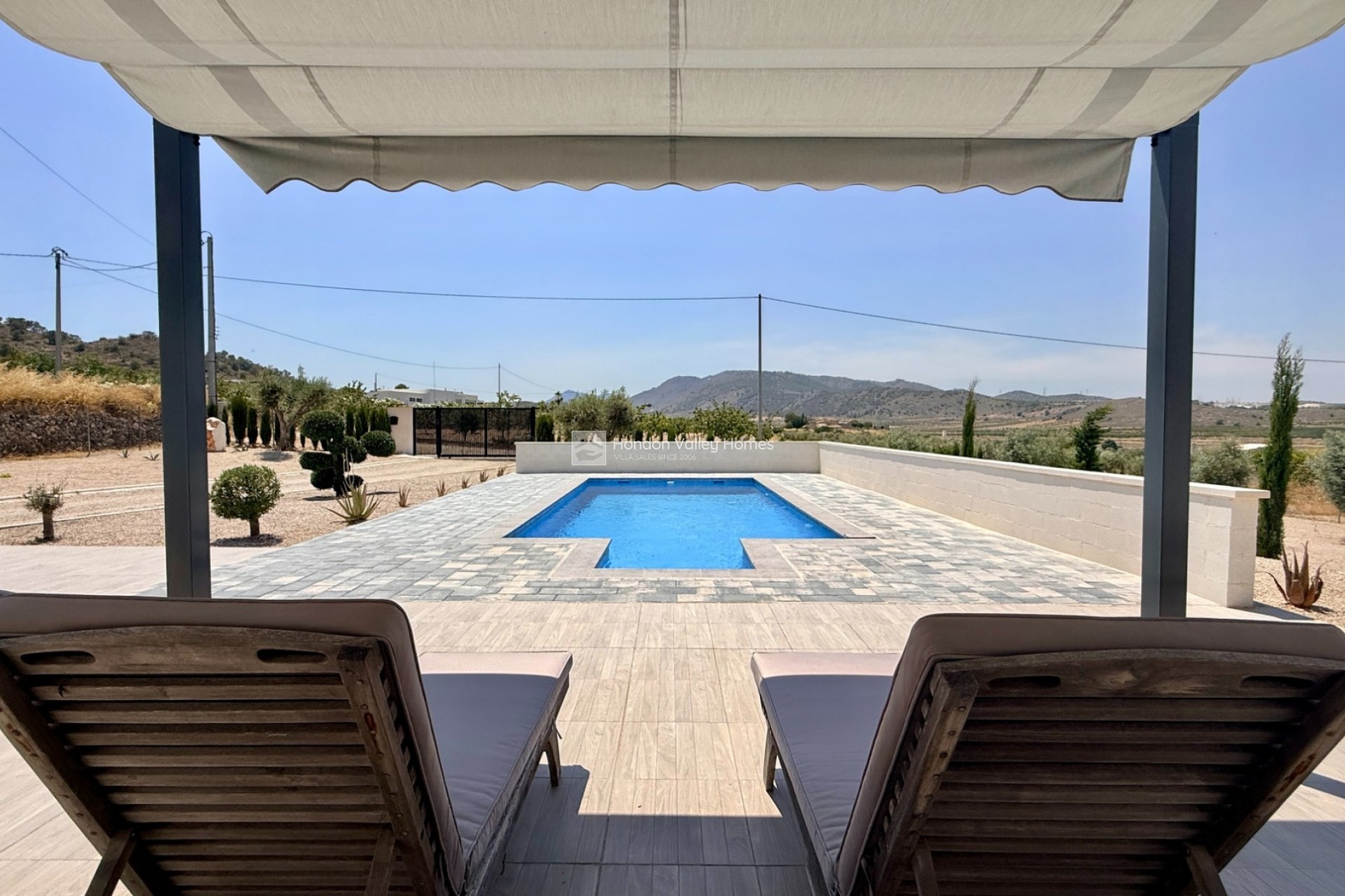 Resale - Villa - Canada de la Lena