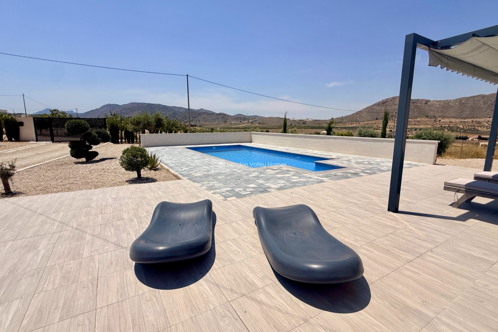 Resale - Villa - Canada de la Lena