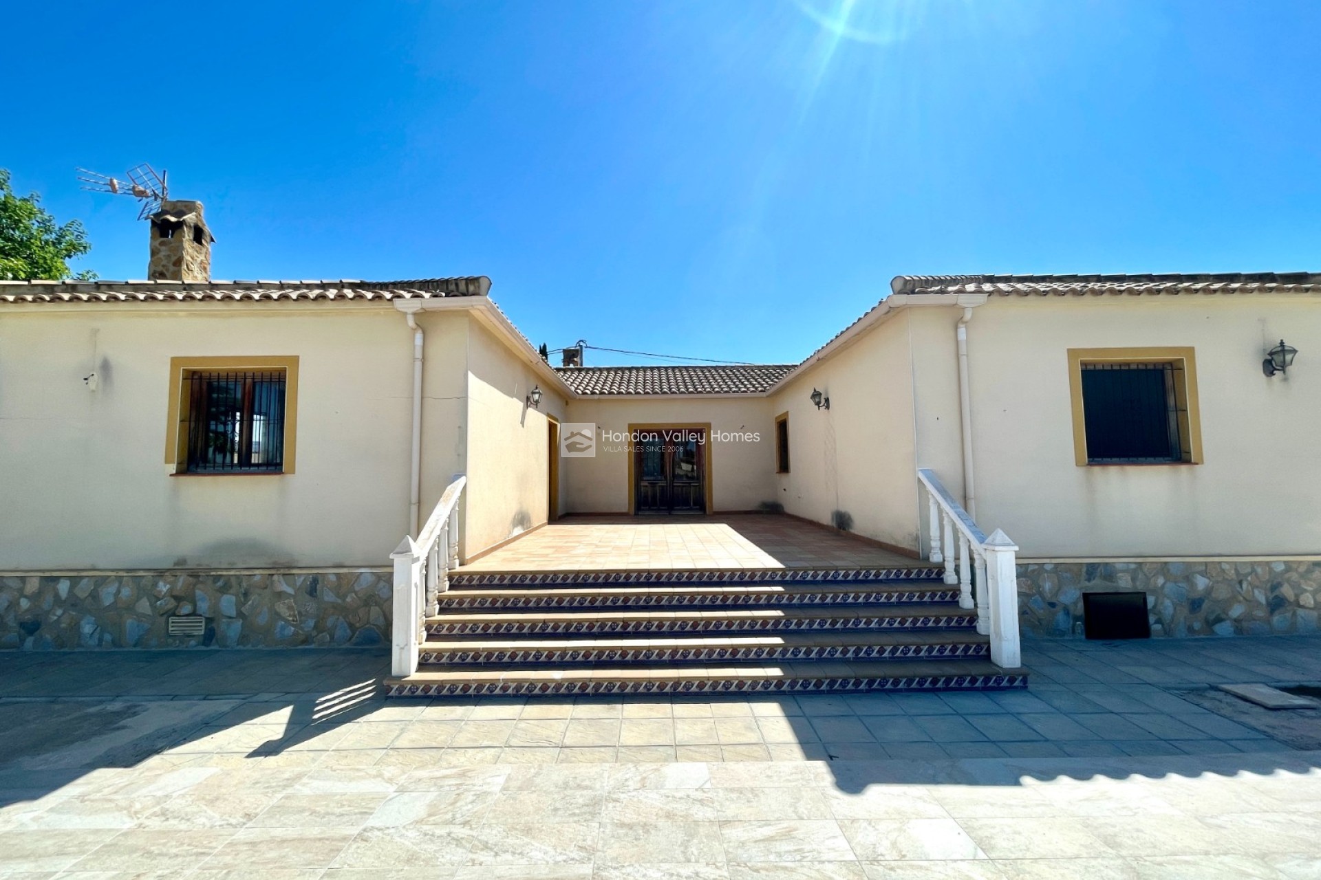 Resale - Villa - Catral