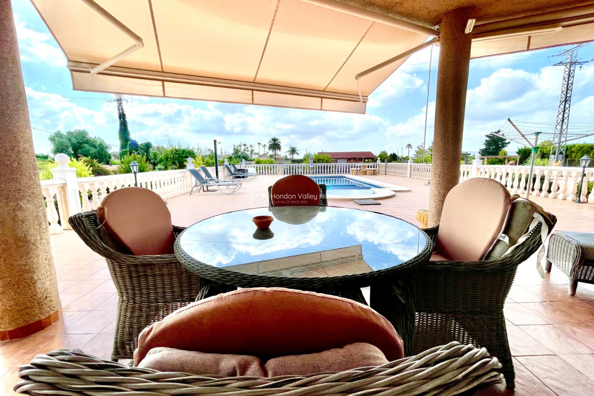 Resale - Villa - Catral
