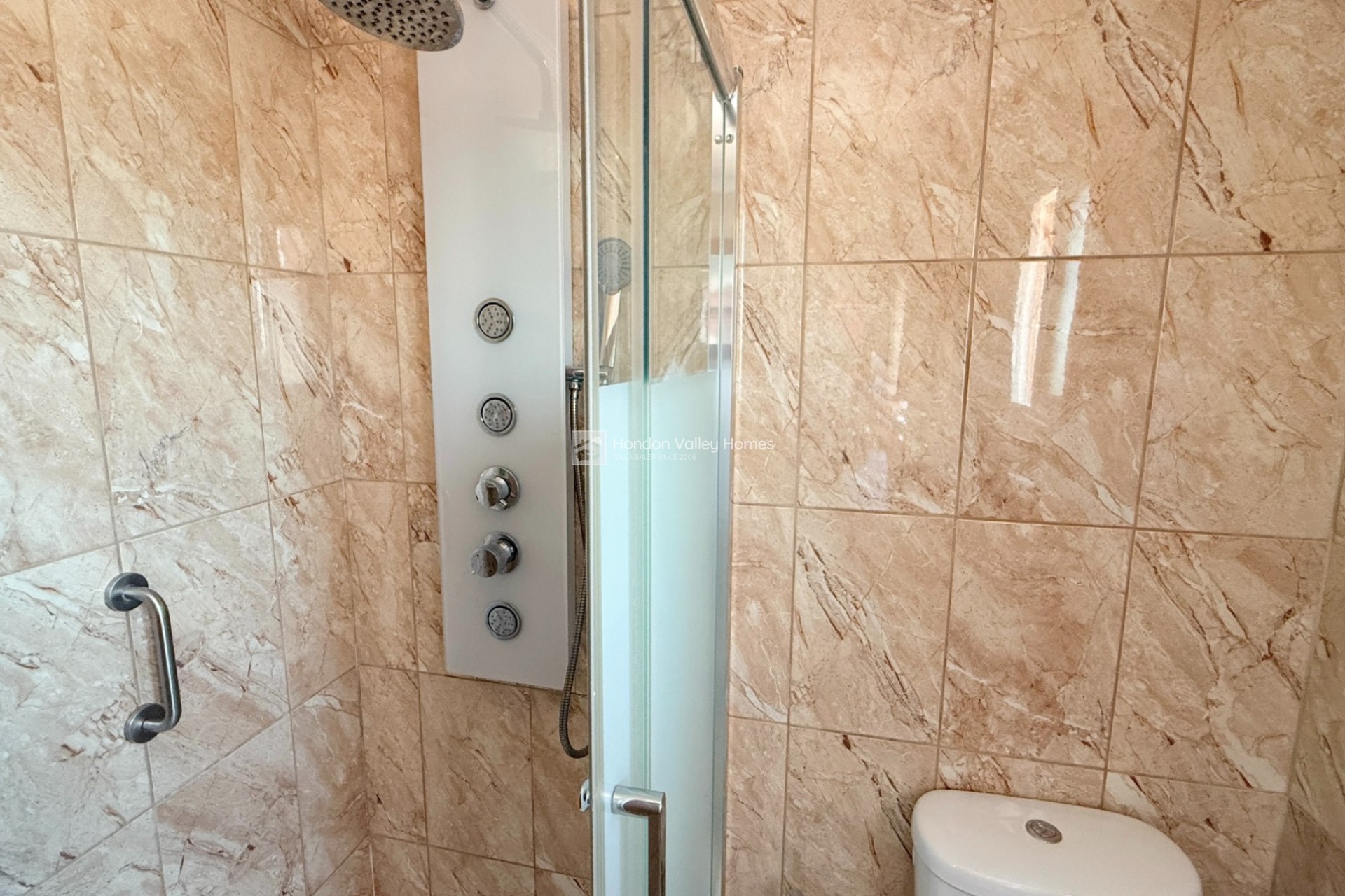 Resale - Villa - Crevillente