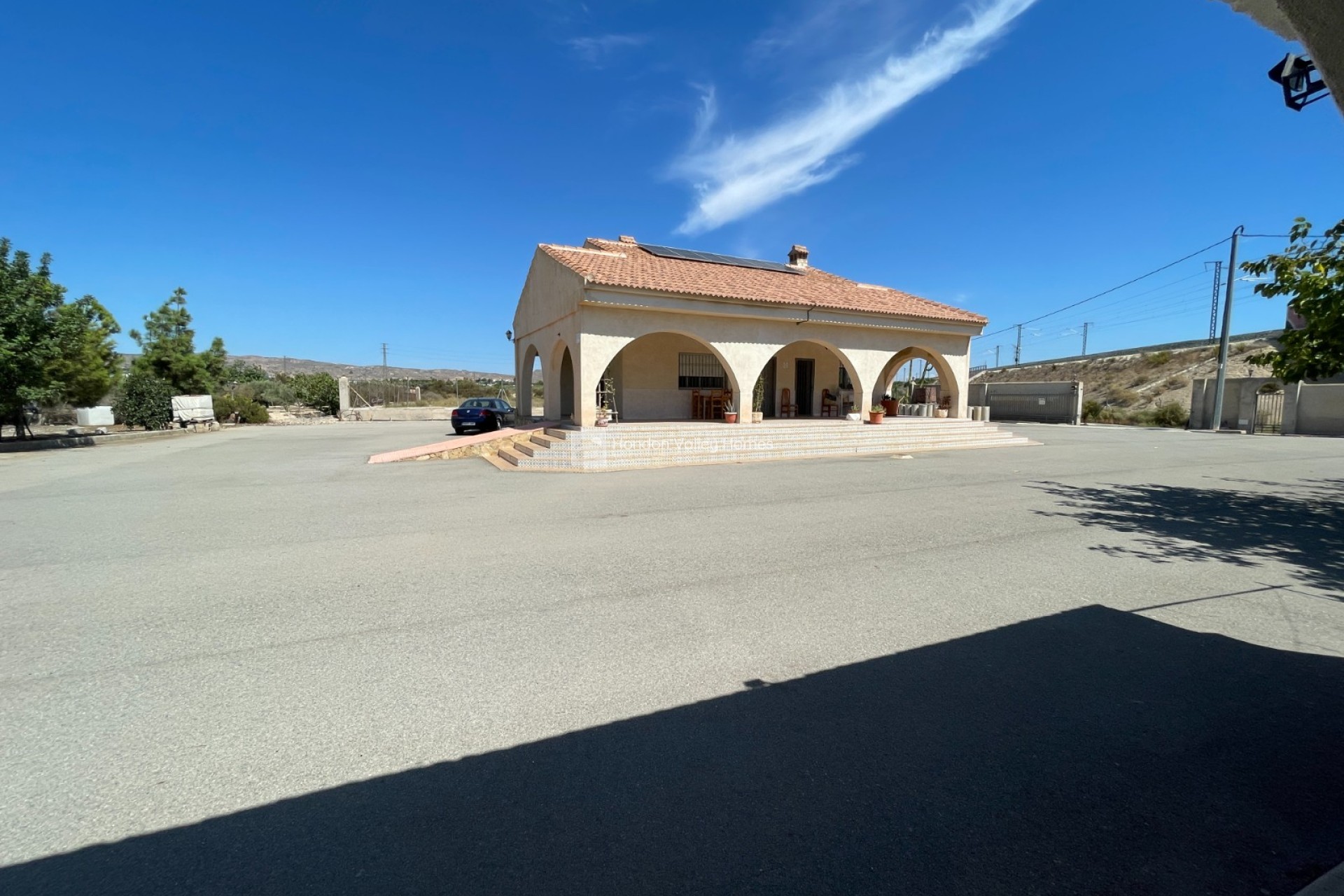 Resale - Villa - Crevillente