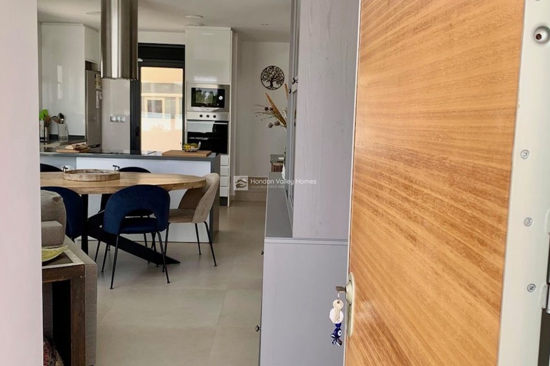 Resale - Villa - Daya Nueva