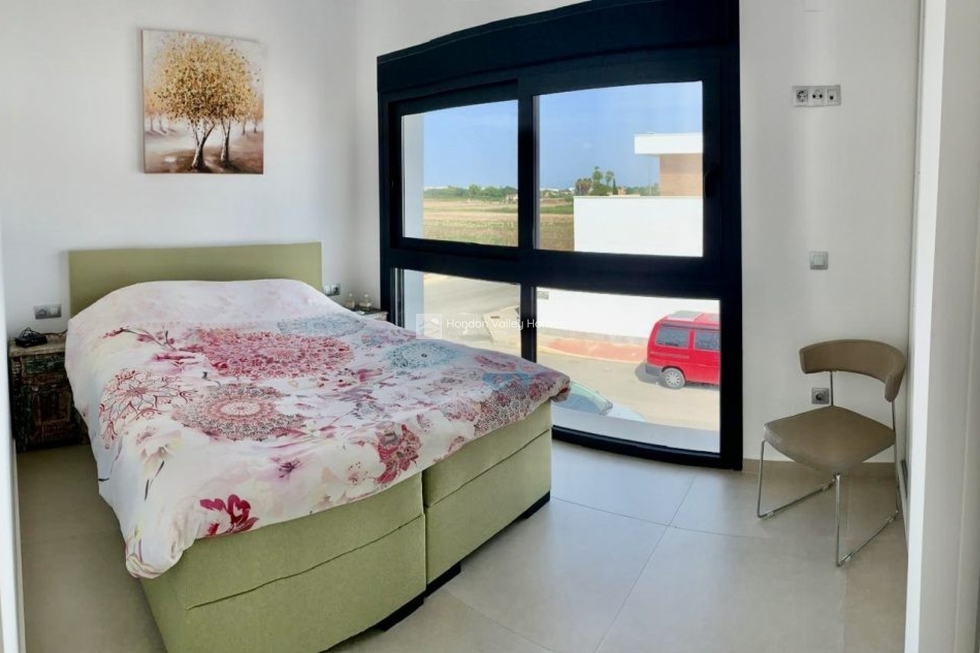 Resale - Villa - Daya Nueva