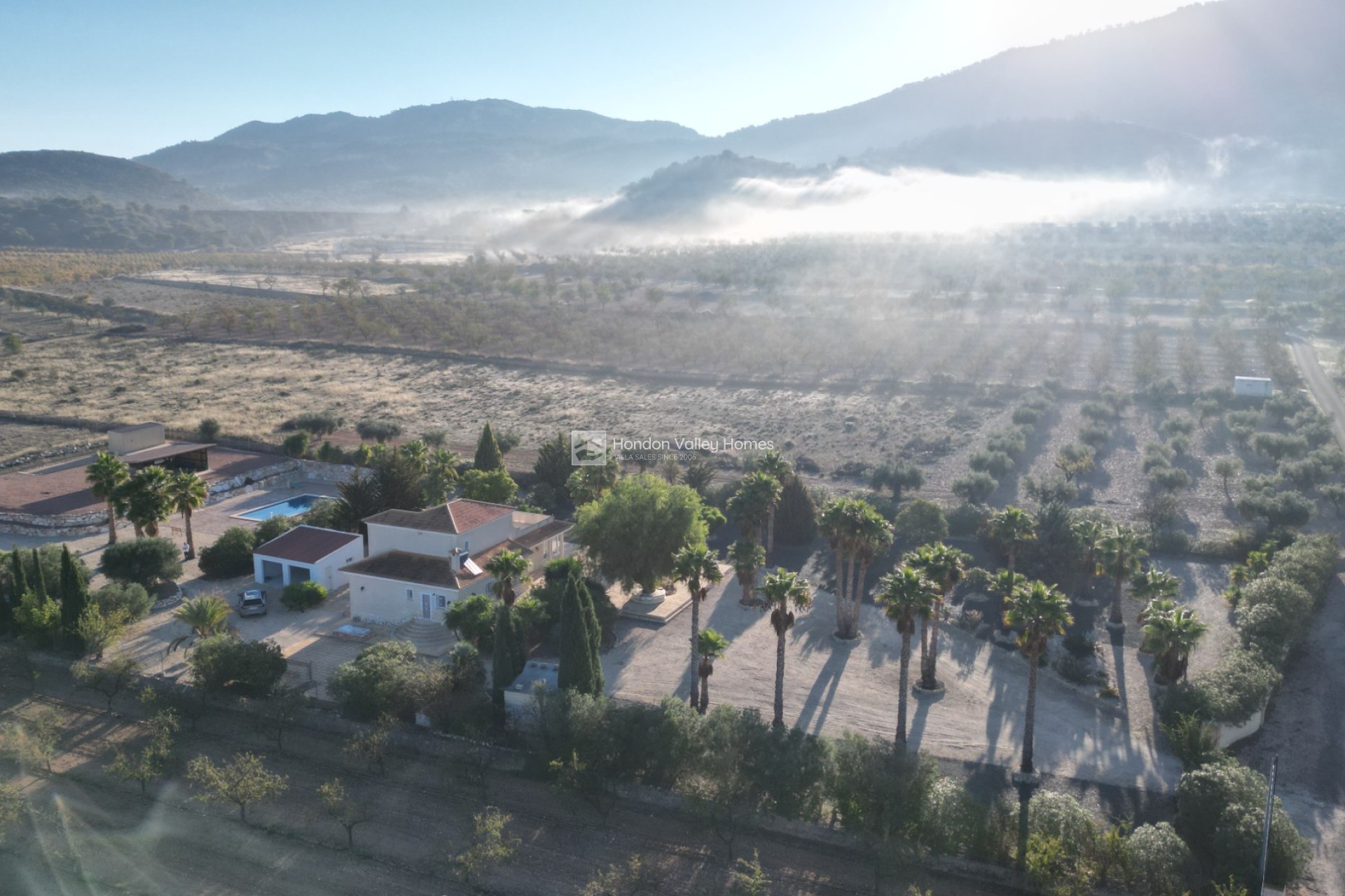 Resale - Villa - Detached - Hondón de las Nieves