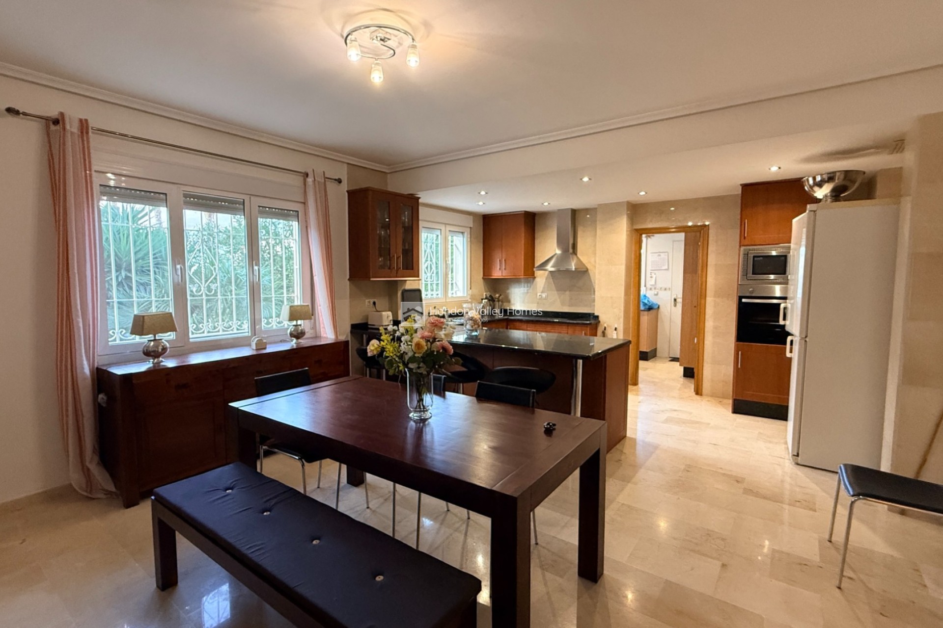 Resale - Villa - Detached - Hondón de las Nieves