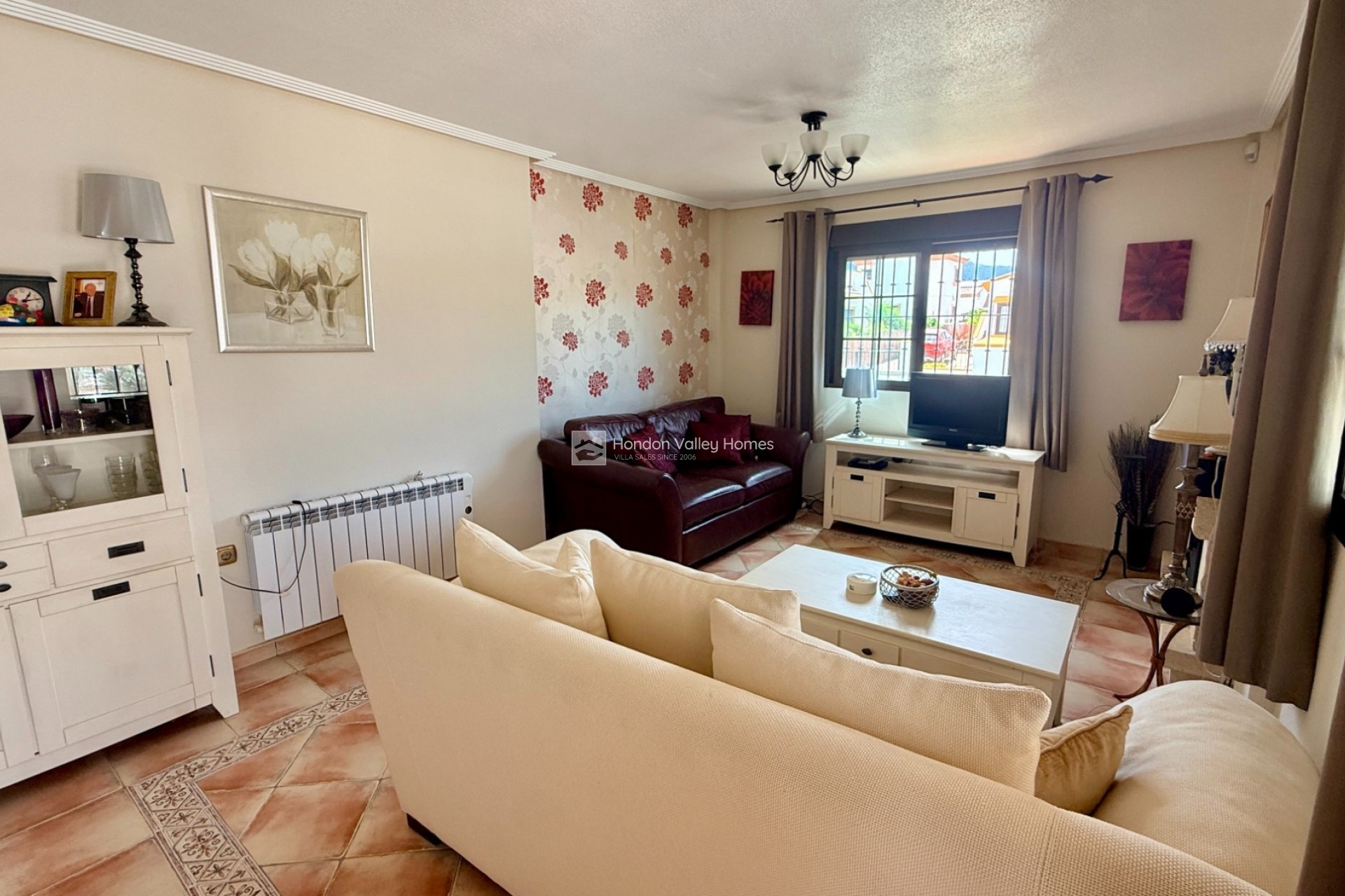 Resale - Villa - Detached - Hondón de las Nieves