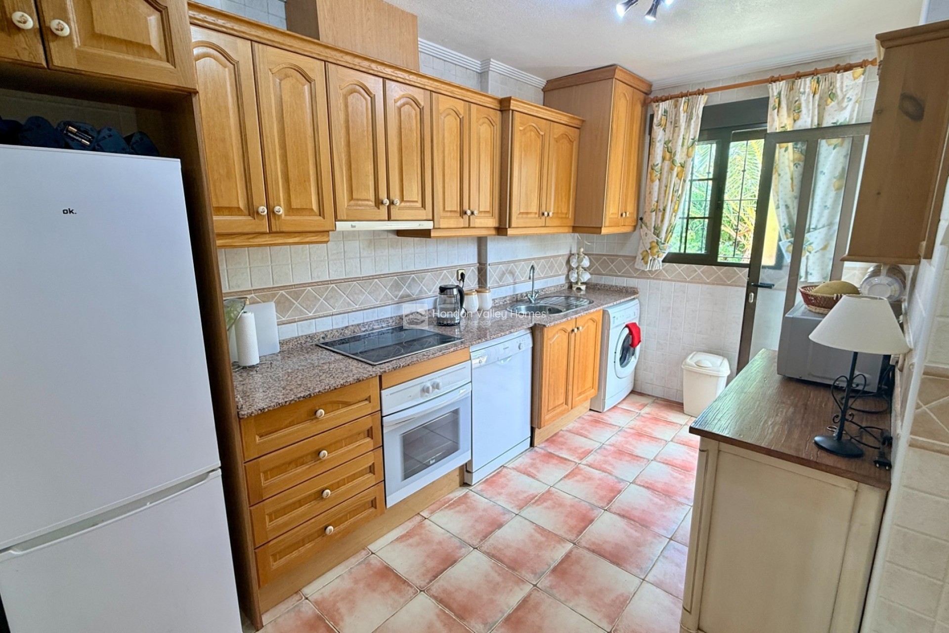 Resale - Villa - Detached - Hondón de las Nieves