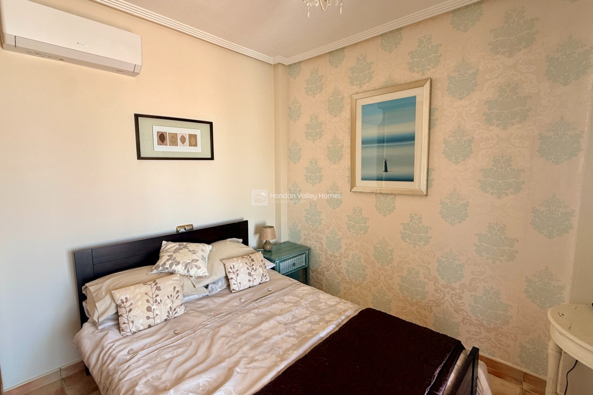 Resale - Villa - Detached - Hondón de las Nieves