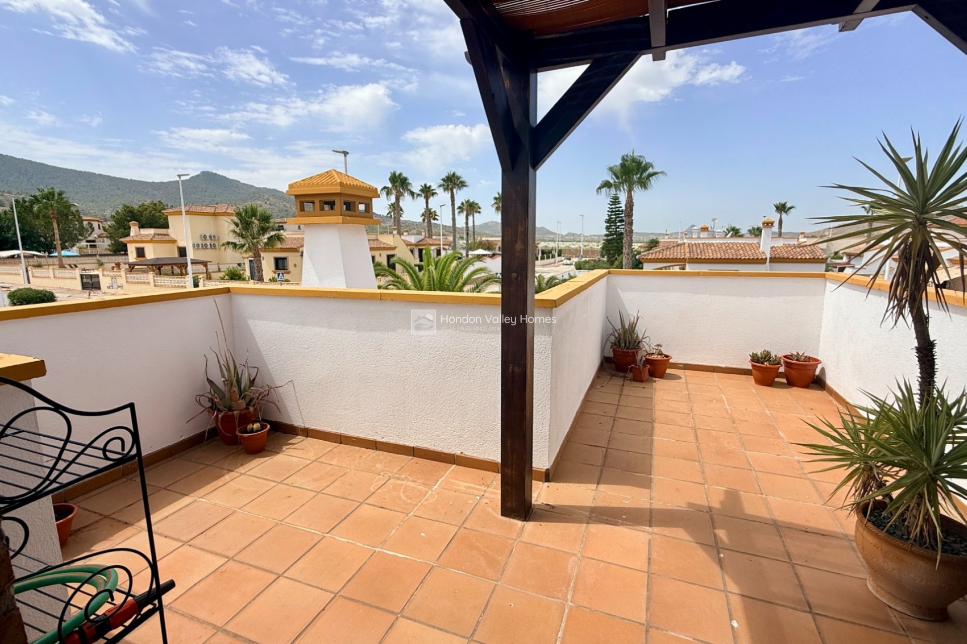 Resale - Villa - Detached - Hondón de las Nieves