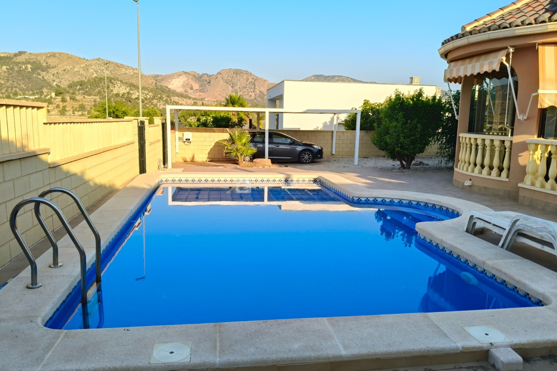 Resale - Villa - Detached - La Romana