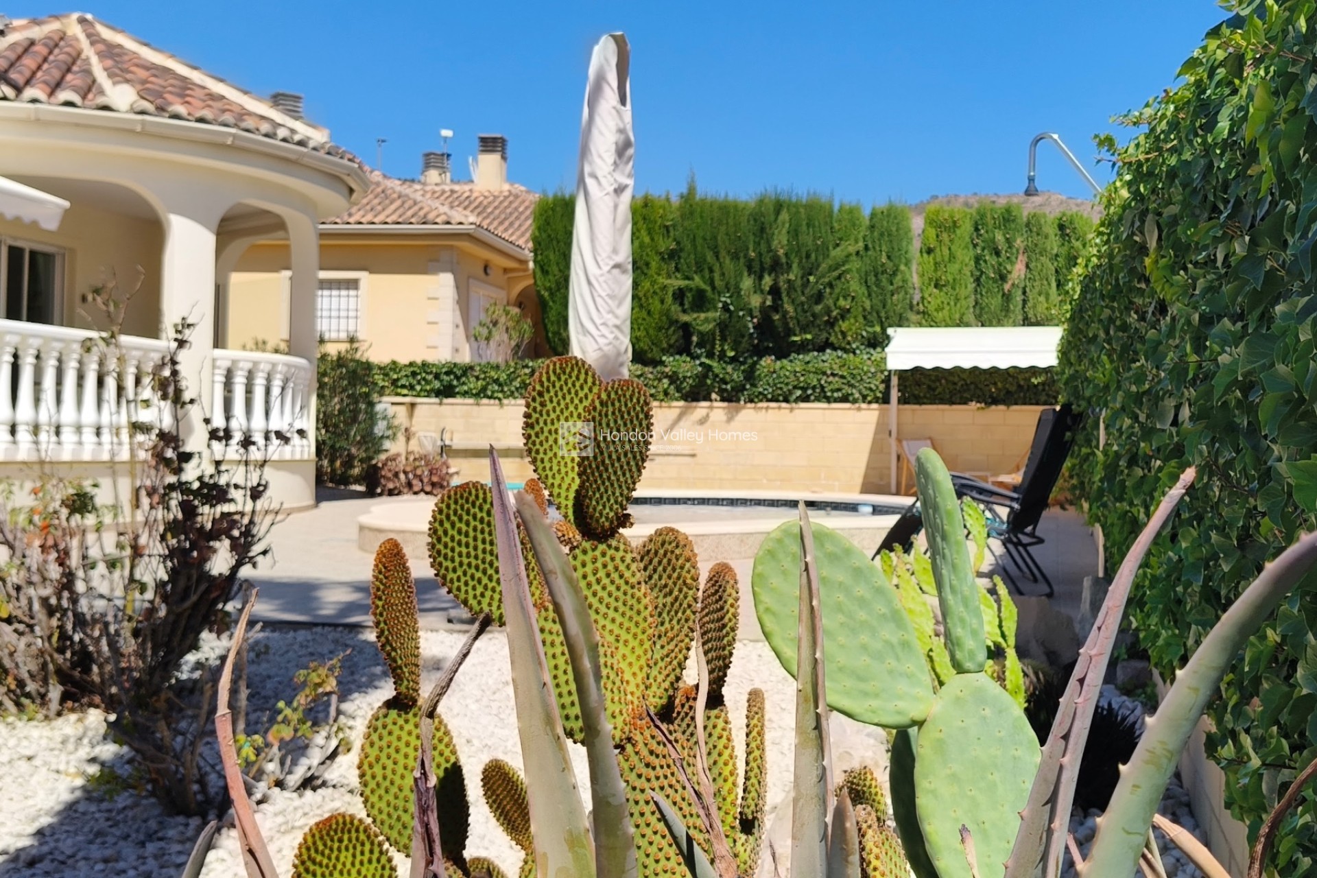 Resale - Villa - Detached - La Romana