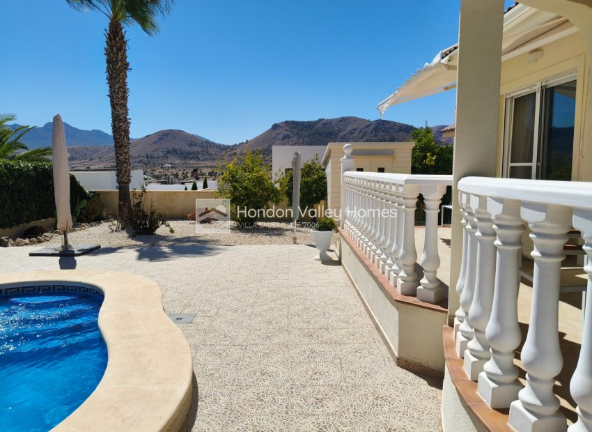 Resale - Villa - Detached - La Romana