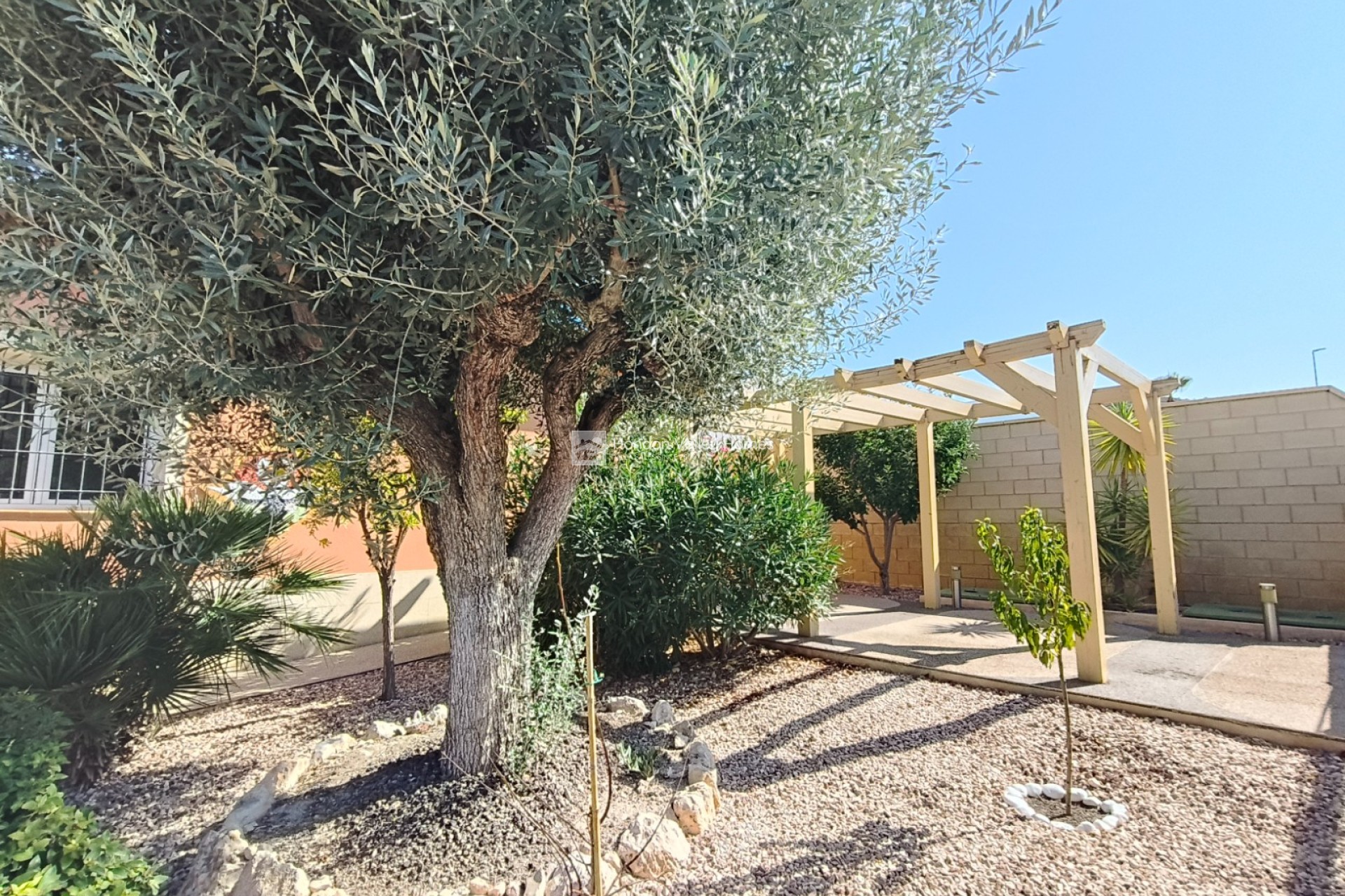 Resale - Villa - Detached - La Romana