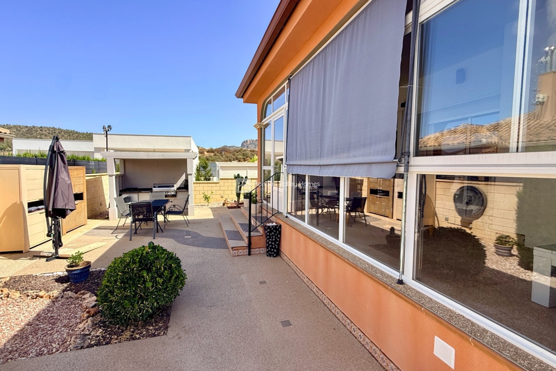 Resale - Villa - Detached - La Romana