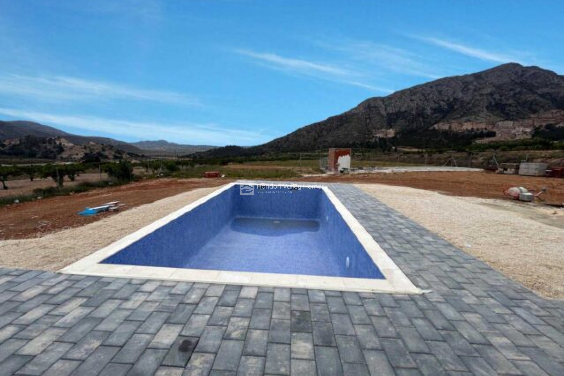 Resale - Villa - El Canton