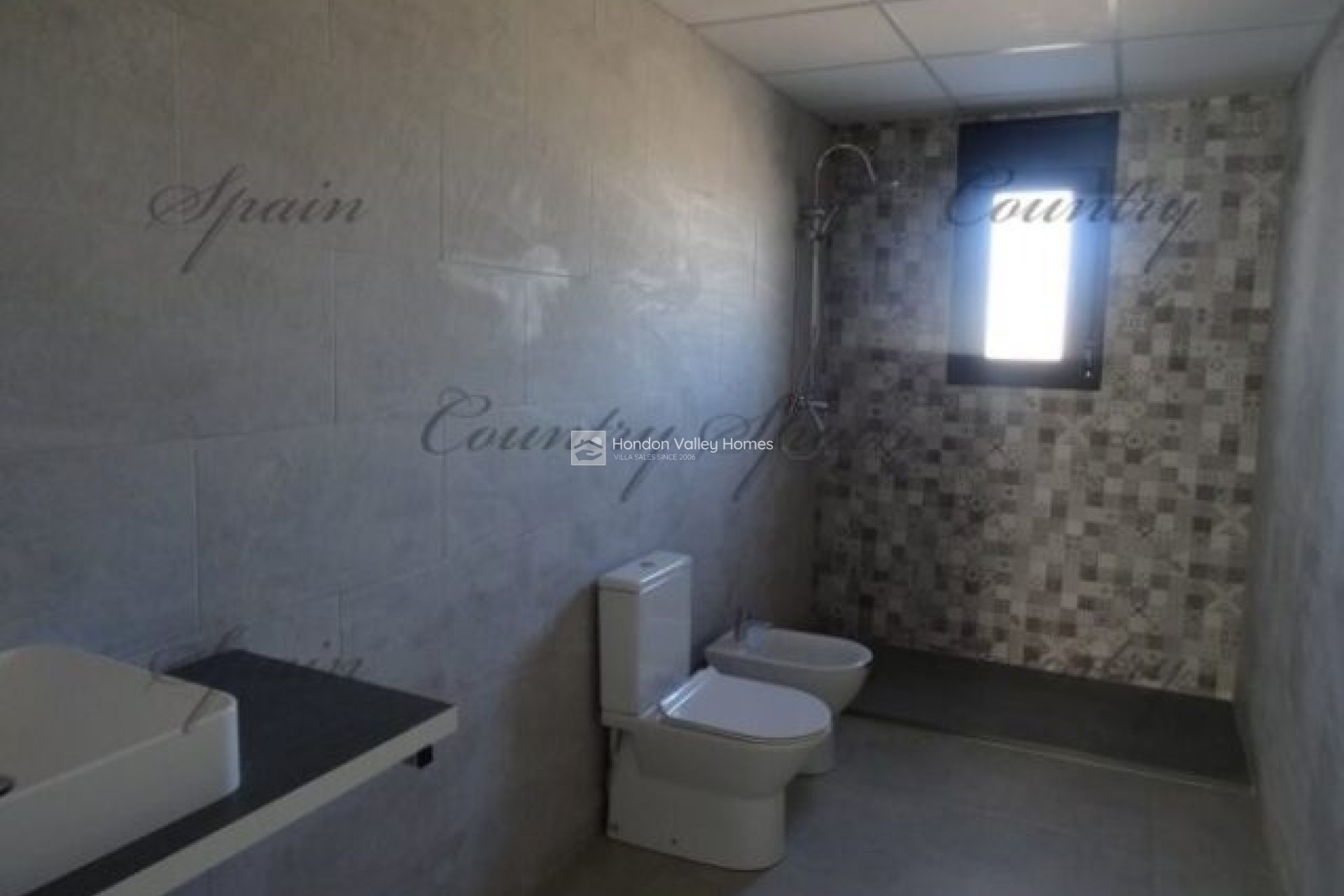Resale - Villa - El Canton