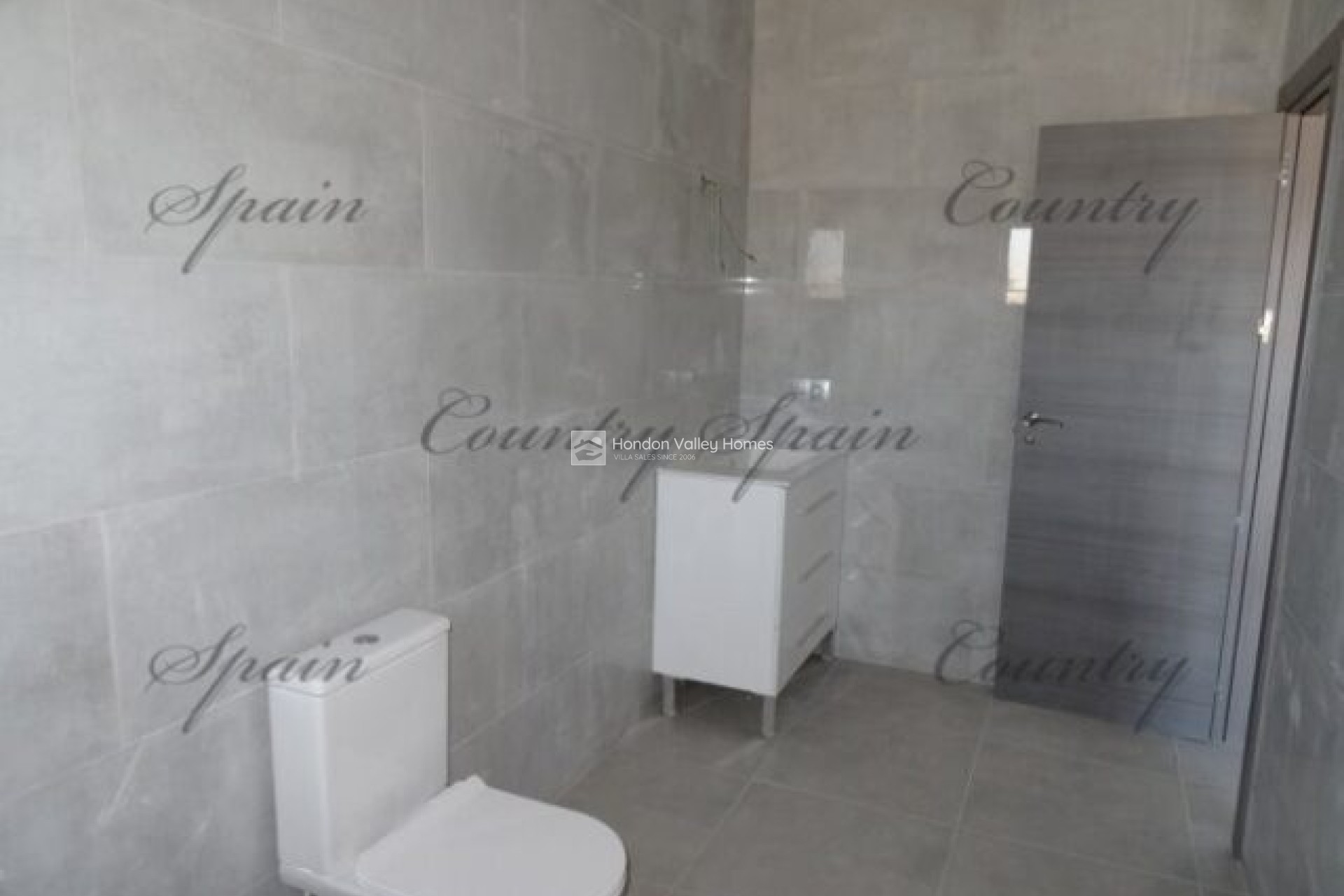 Resale - Villa - El Canton