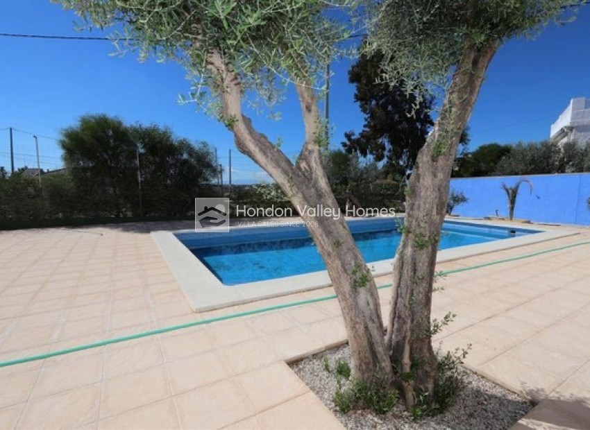 Resale - Villa - Fortuna