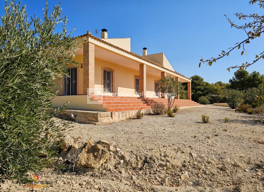 Resale - Villa - Fortuna