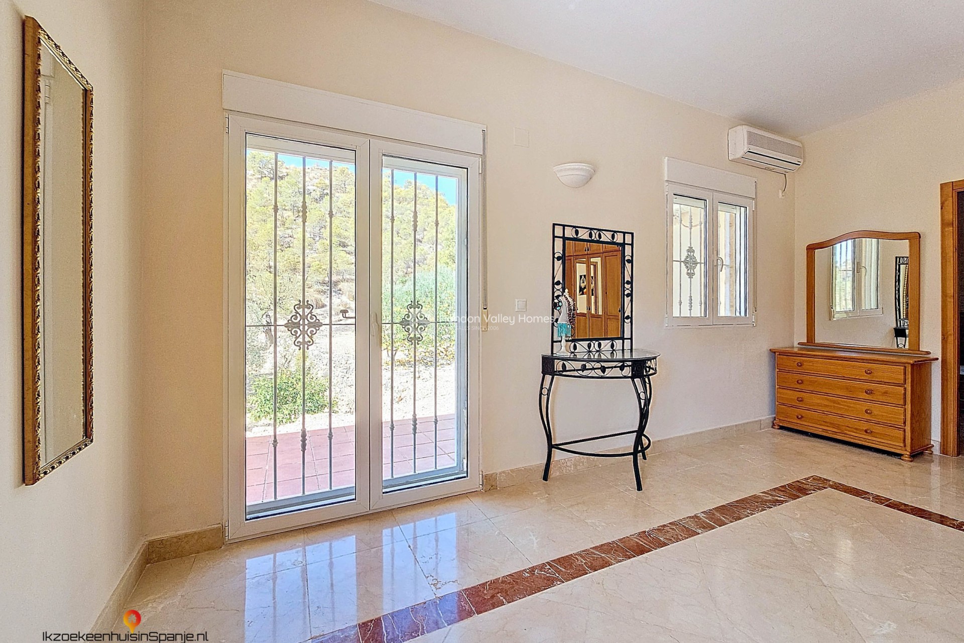 Resale - Villa - Fortuna