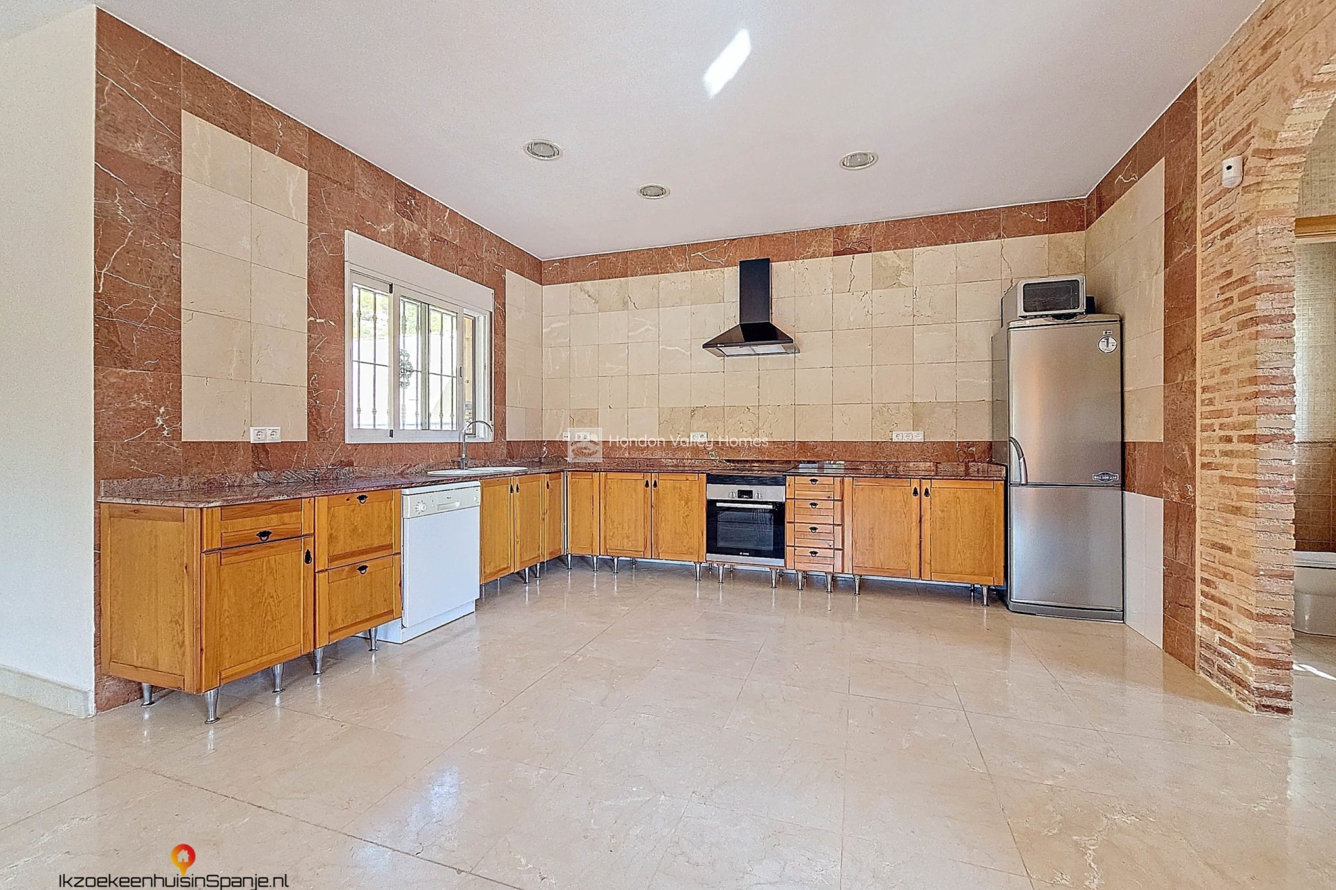 Resale - Villa - Fortuna