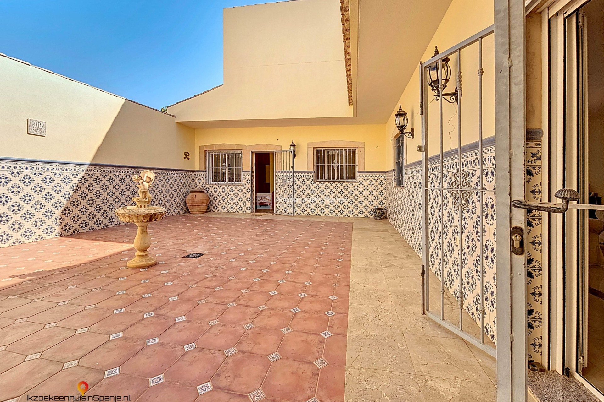 Resale - Villa - Fortuna