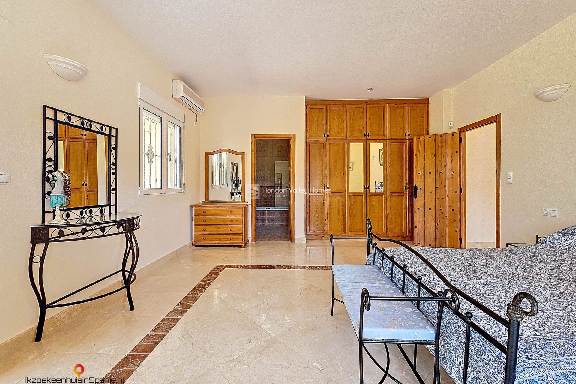 Resale - Villa - Fortuna