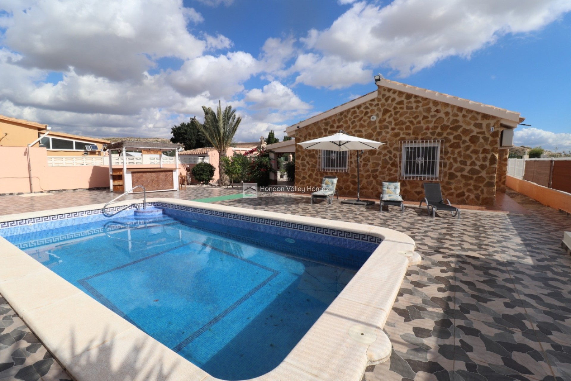 Resale - Villa - Fortuna