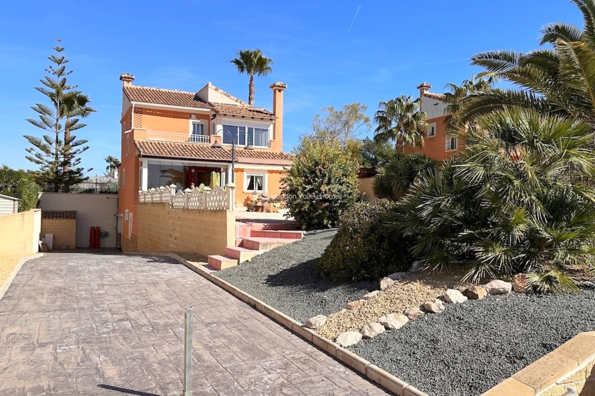 Resale - Villa - HONDON DE LAS NIEVES - La Montanosa