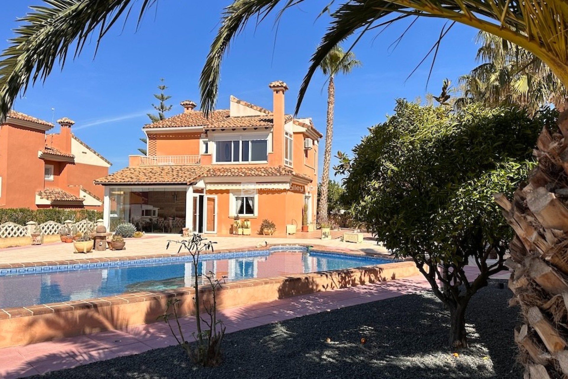 Resale - Villa - HONDON DE LAS NIEVES - La Montanosa