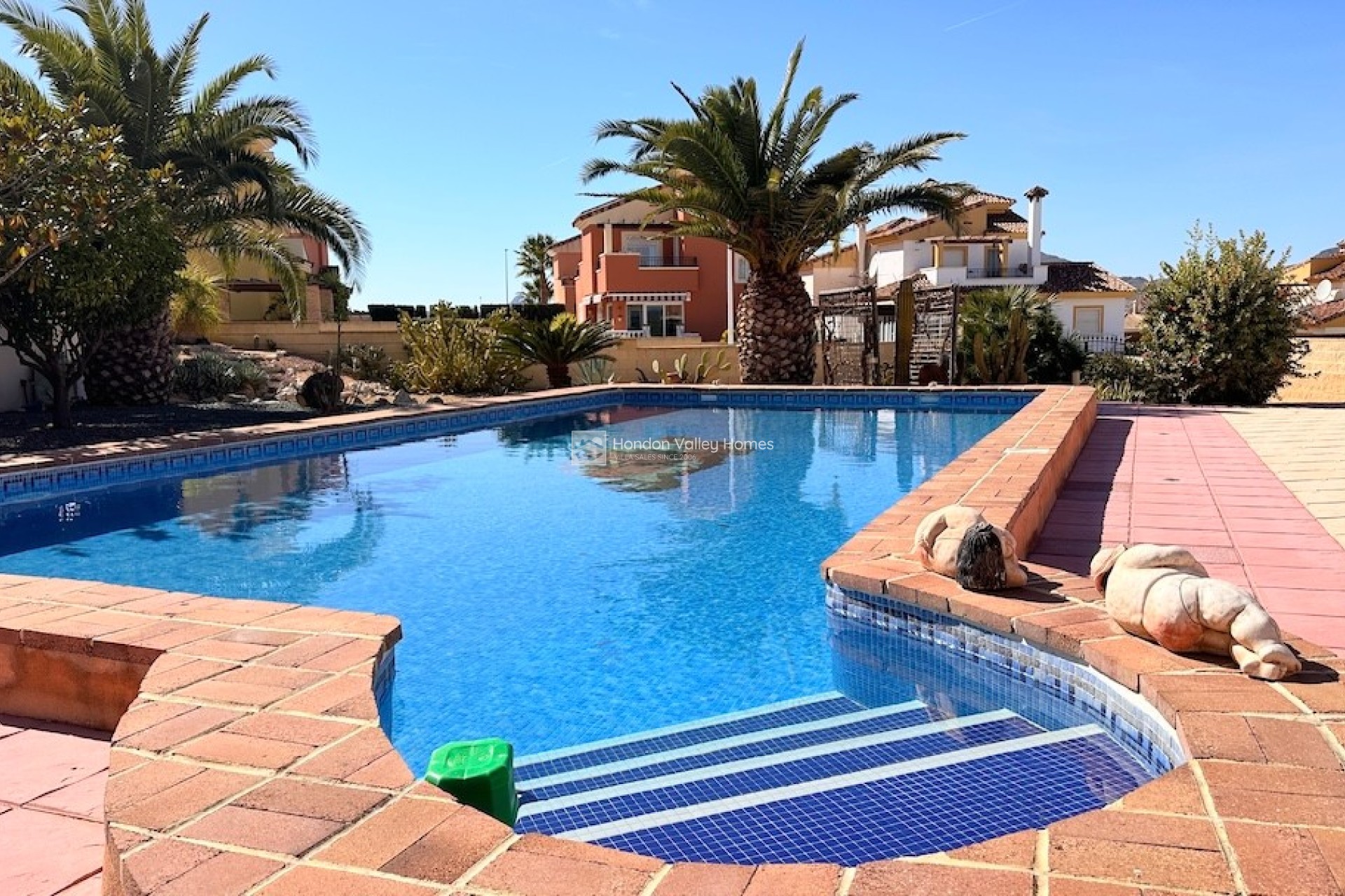 Resale - Villa - HONDON DE LAS NIEVES - La Montanosa