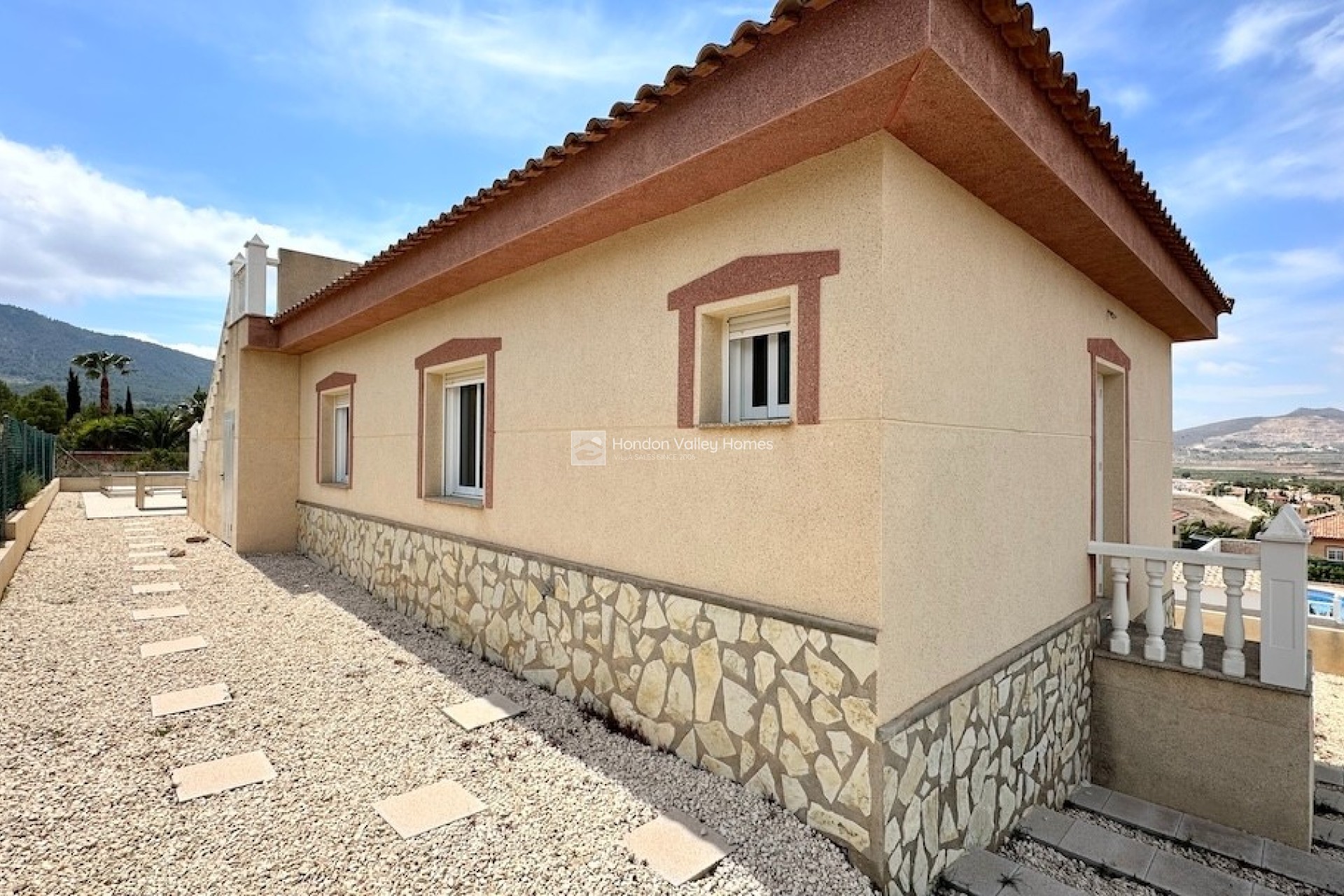 Resale - Villa - HONDON DE LAS NIEVES - La Montanosa