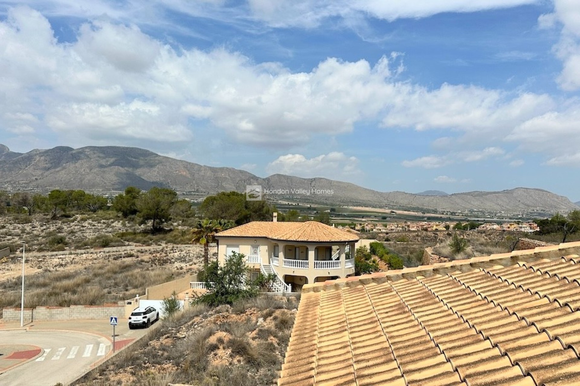 Resale - Villa - HONDON DE LAS NIEVES - La Montanosa