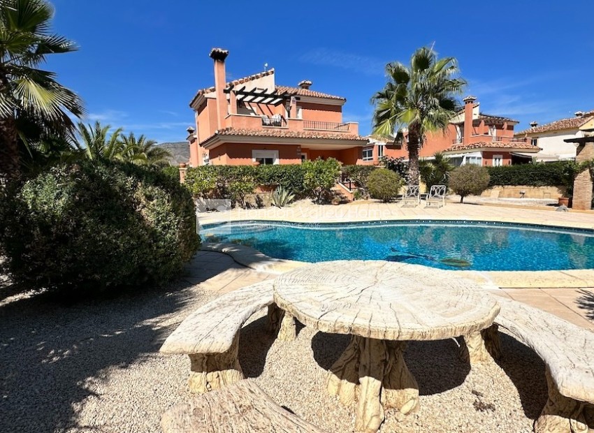 Resale - Villa - HONDON DE LAS NIEVES - La Montanosa