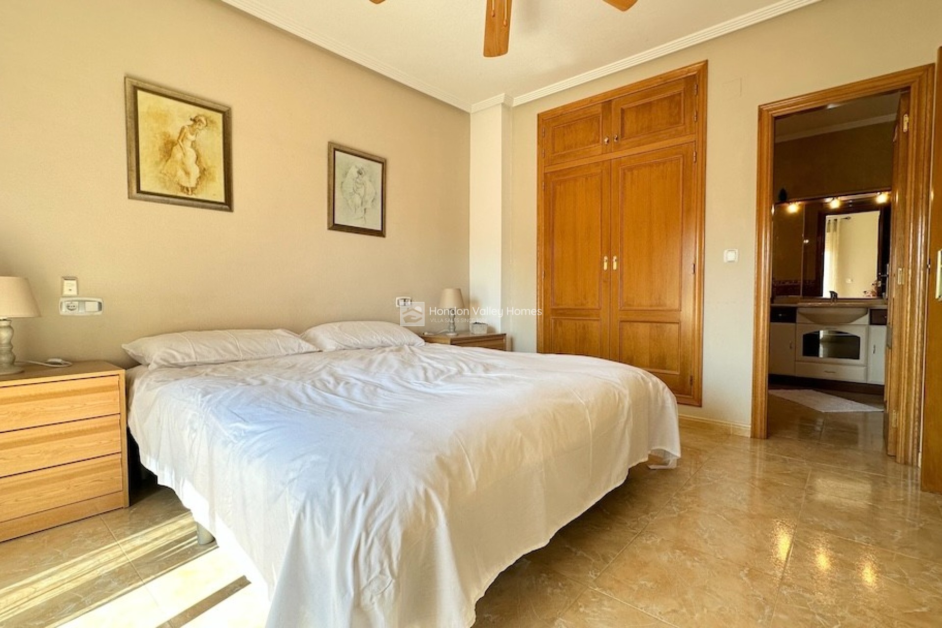 Resale - Villa - HONDON DE LAS NIEVES - La Montanosa