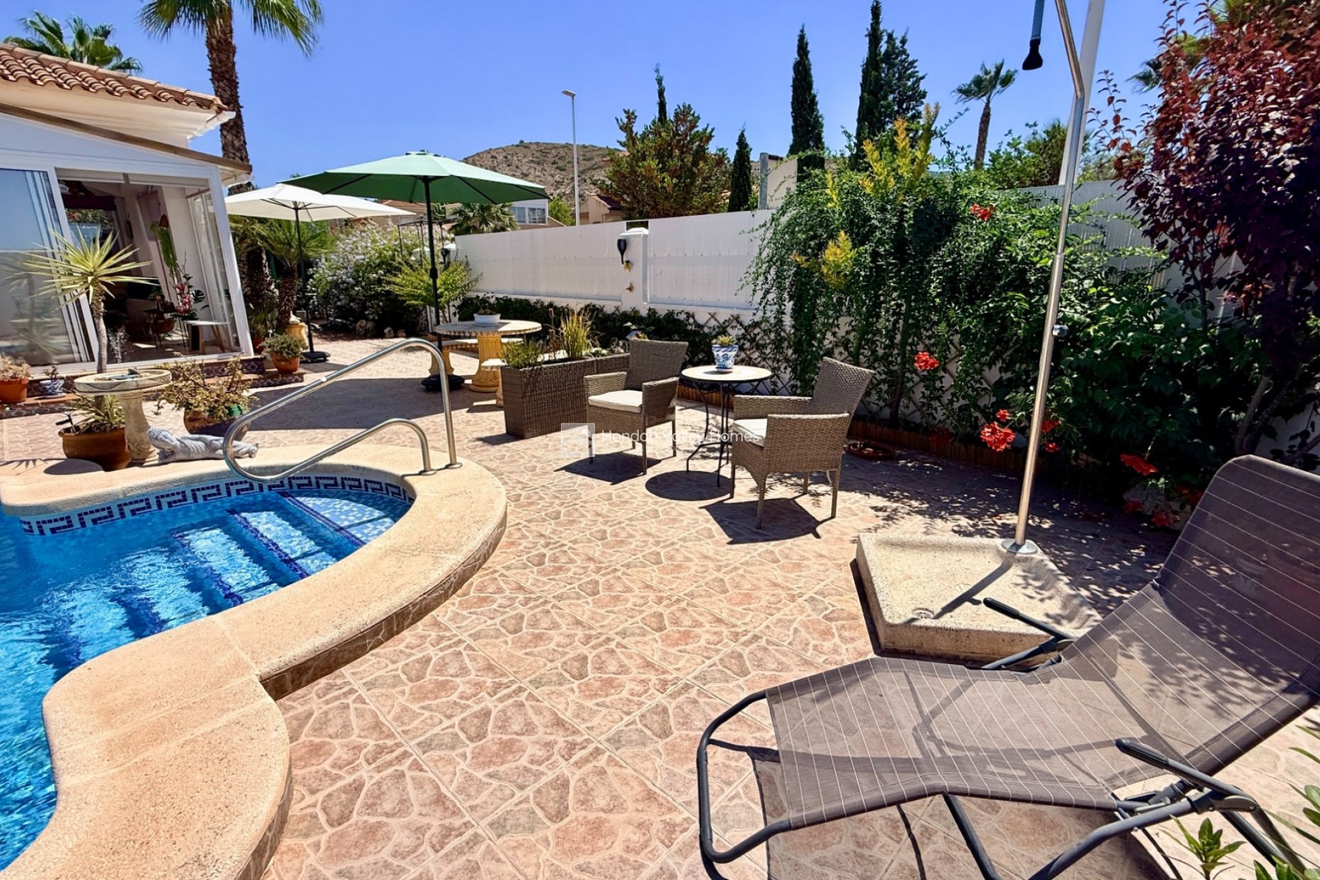 Resale - Villa - Hondón de las Nieves - La Montañosa