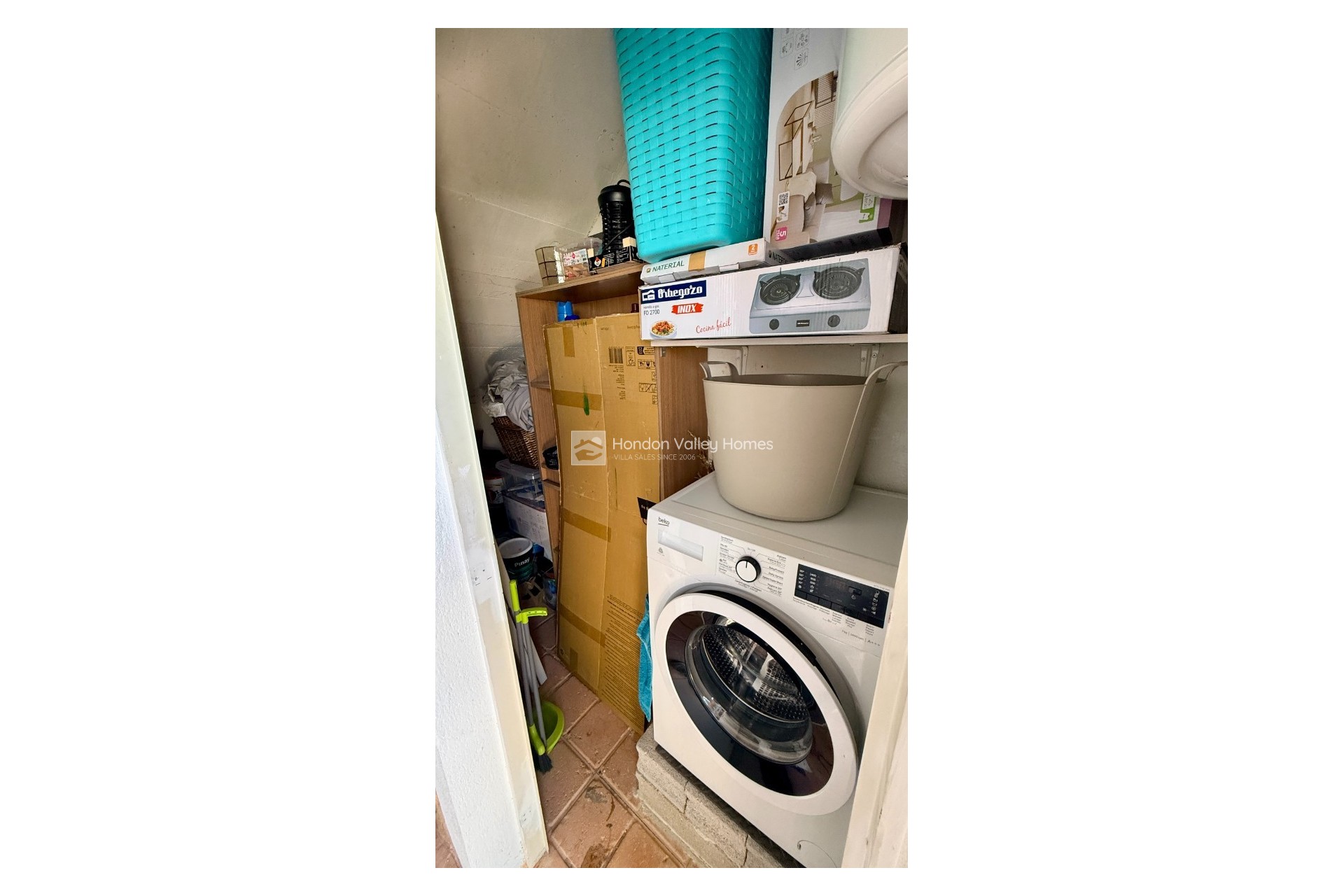 Resale - Villa - Hondón de las Nieves - La Montañosa