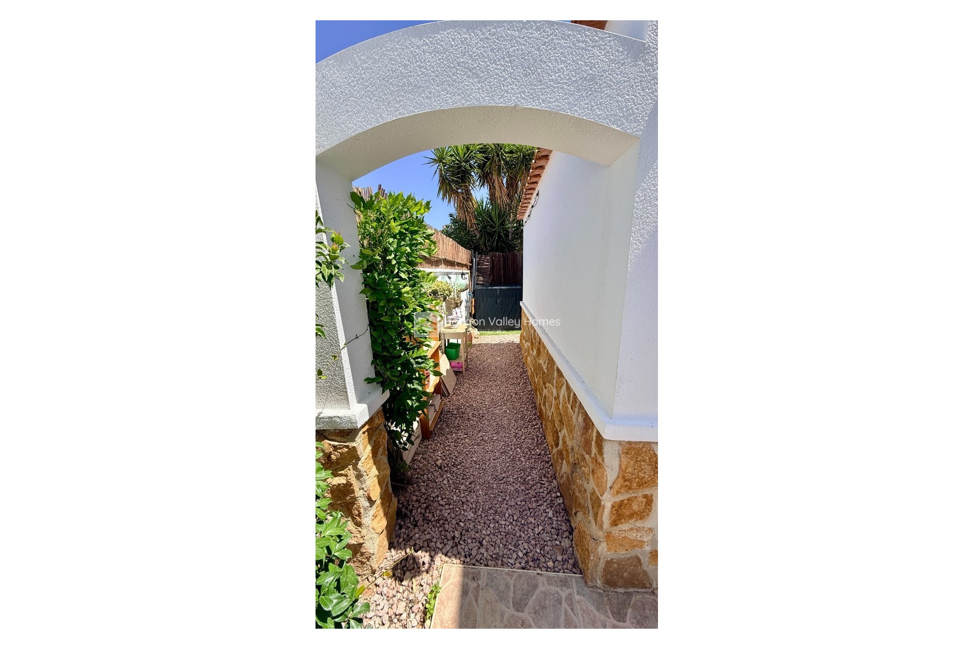Resale - Villa - Hondón de las Nieves - La Montañosa