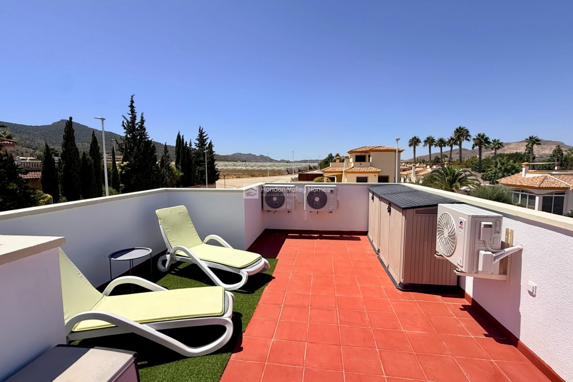 Resale - Villa - Hondón de las Nieves - La Montañosa