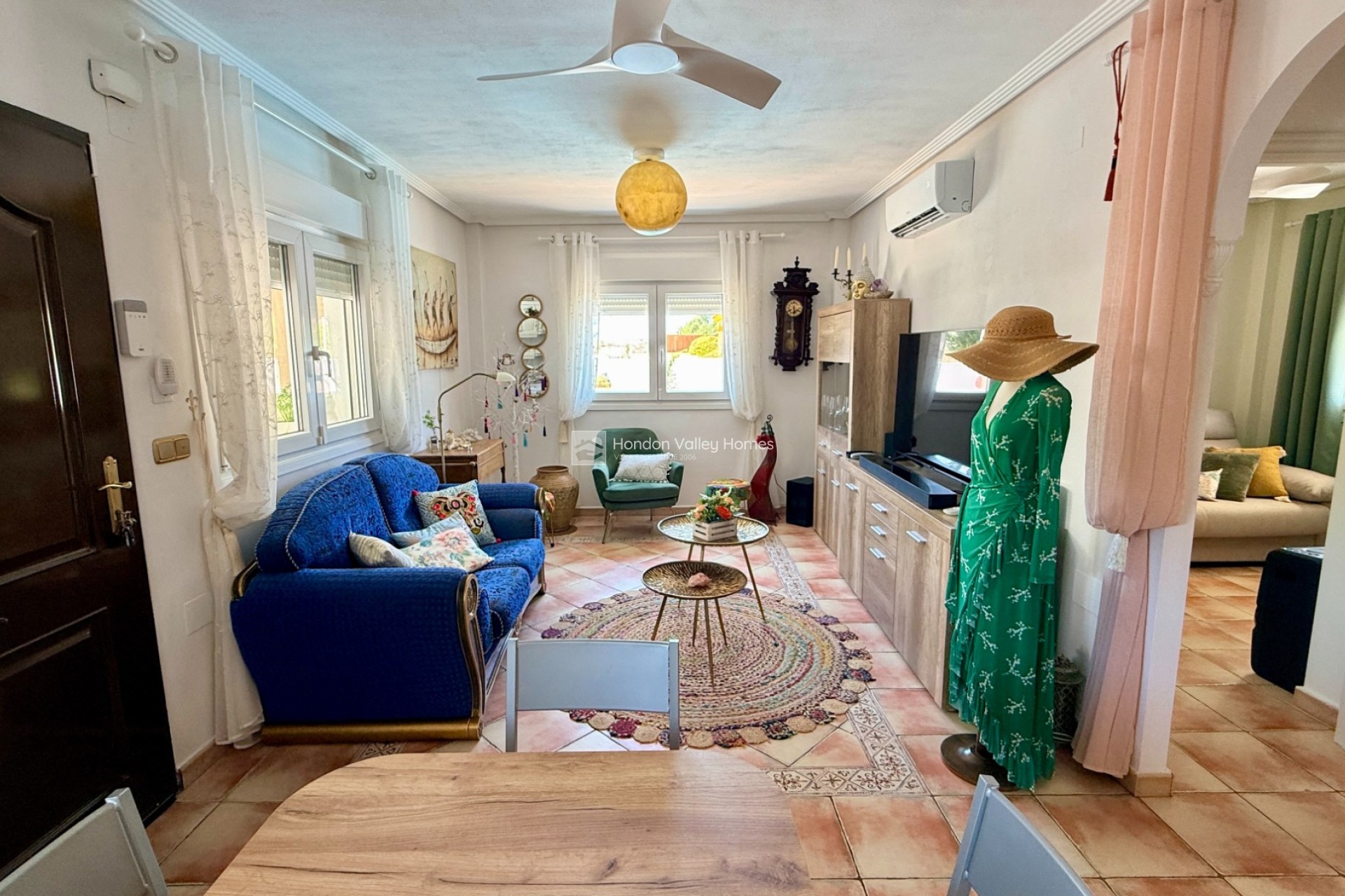 Resale - Villa - Hondón de las Nieves - La Montañosa
