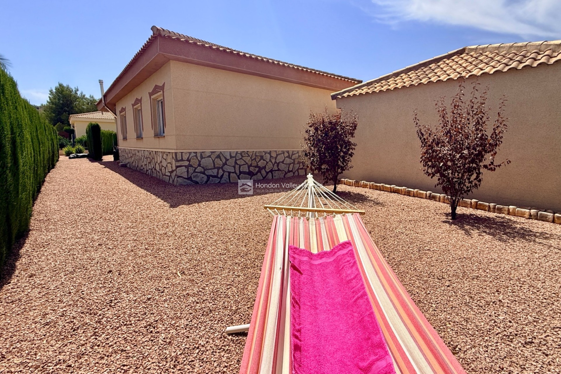 Resale - Villa - Hondón de las Nieves - La Montañosa