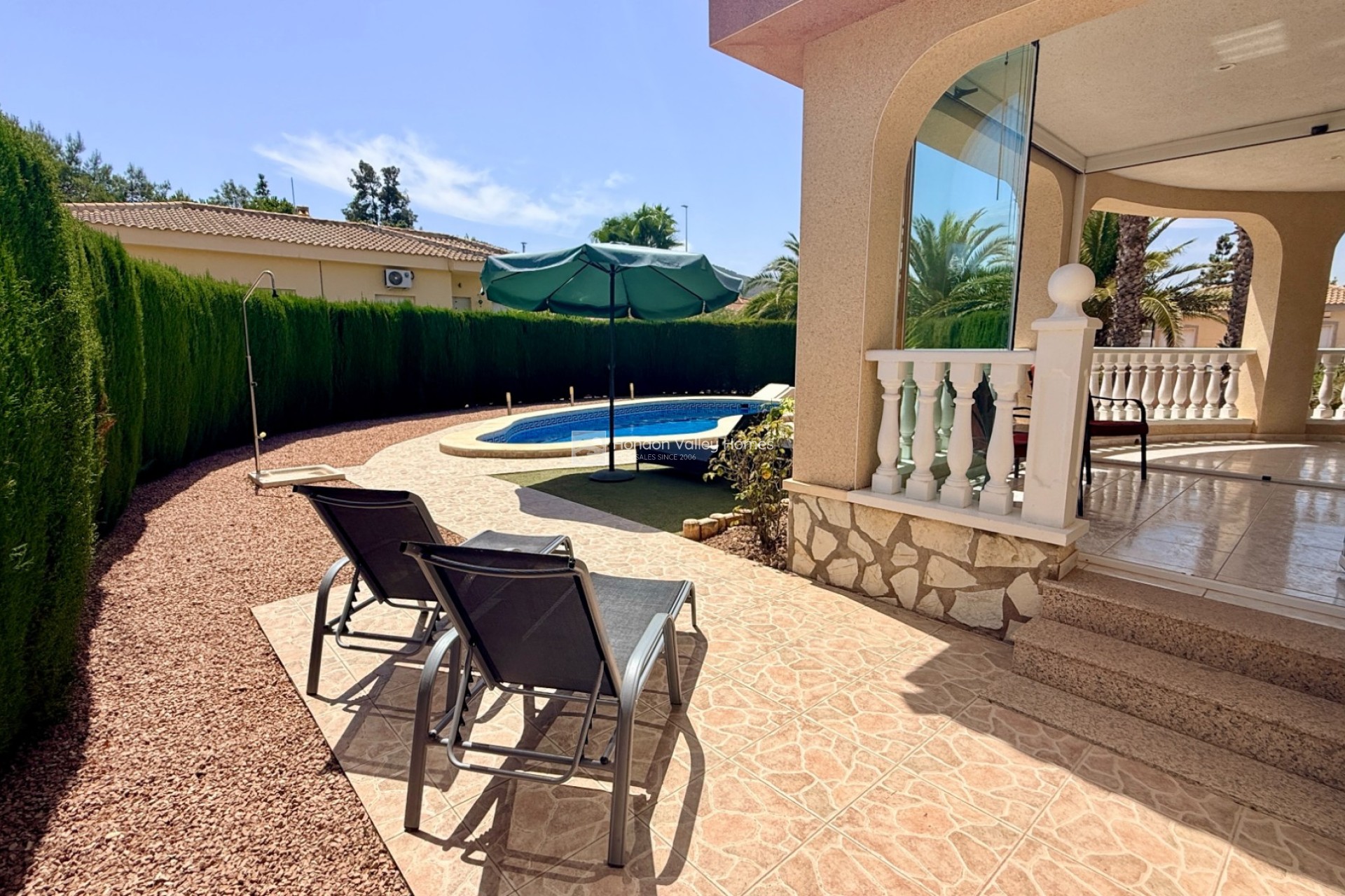 Resale - Villa - Hondón de las Nieves - La Montañosa