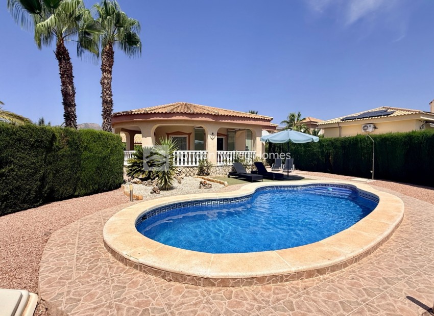Resale - Villa - Hondón de las Nieves - La Montañosa