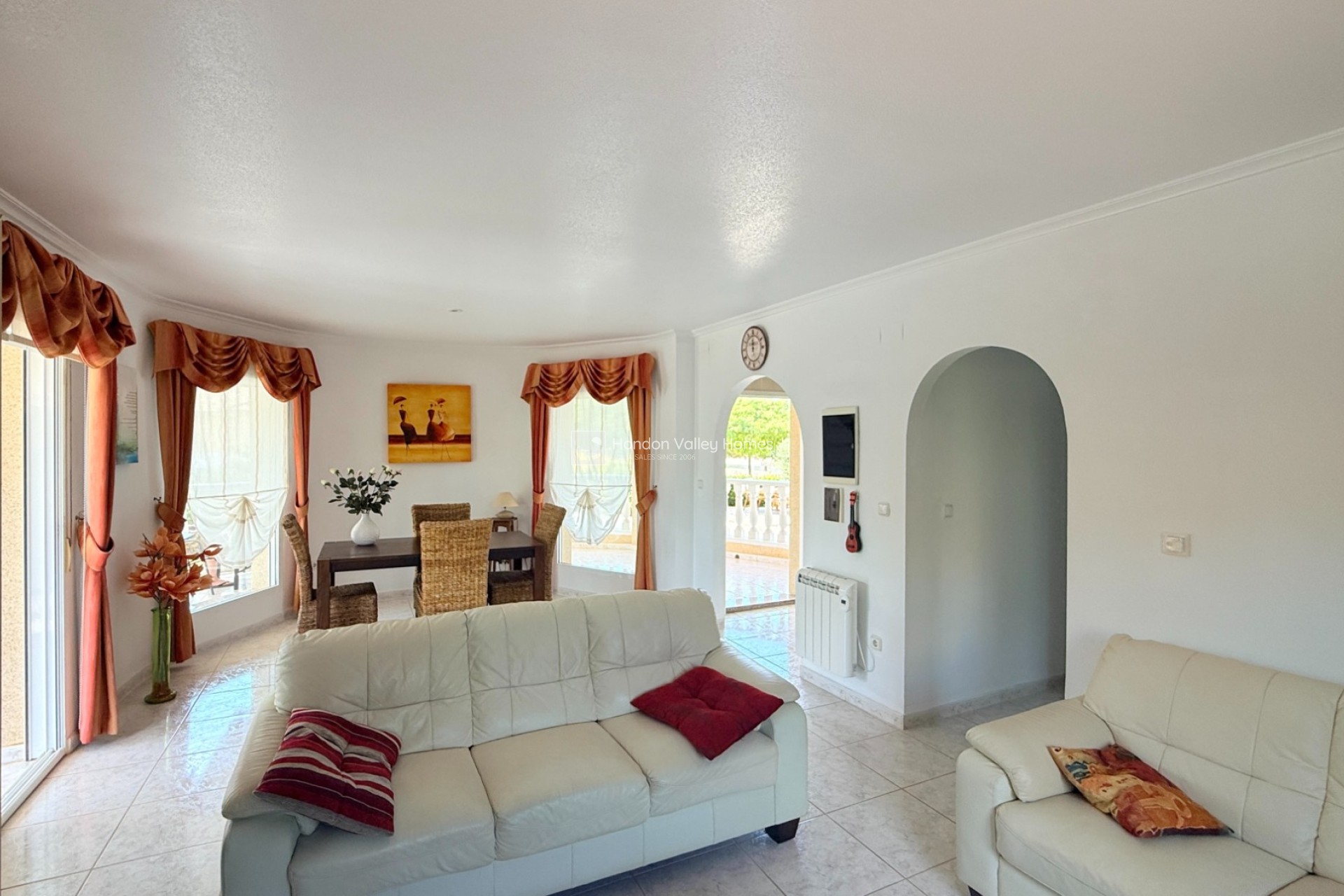 Resale - Villa - Hondón de las Nieves - La Montañosa