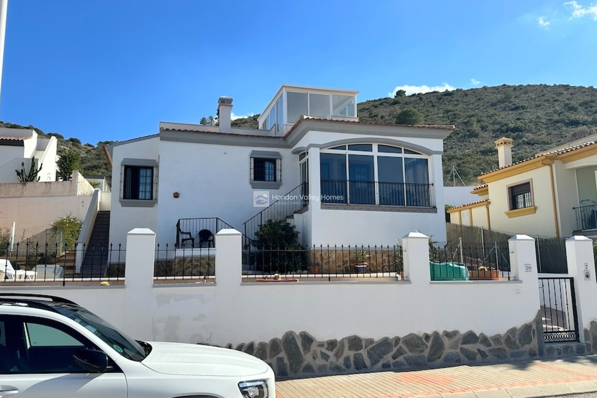 Resale - Villa - Hondón de las Nieves - La Montañosa